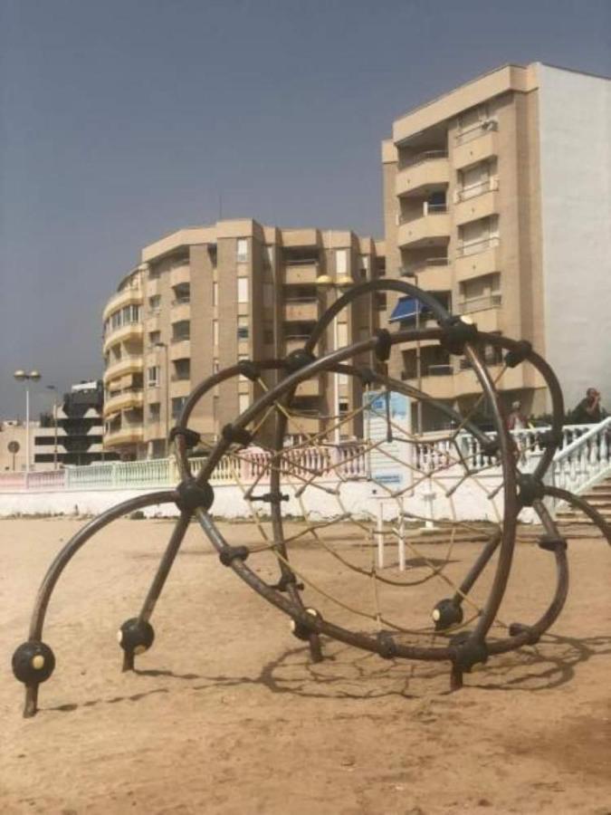 Apartament Lemon Torrevieja Dış mekan fotoğraf